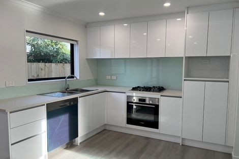 Photo of property in 9/27 Wentworth Avenue, Papatoetoe, Auckland, 2025