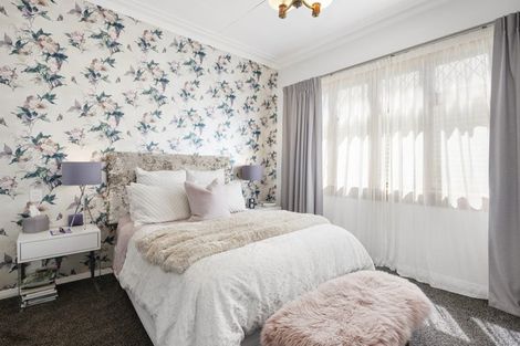 Photo of property in 13 Porritt Avenue, Mount Victoria, Wellington, 6011