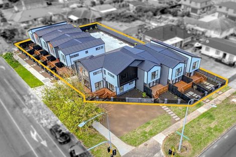 Photo of property in 7/460 Massey Road, Mangere East, Auckland, 2024