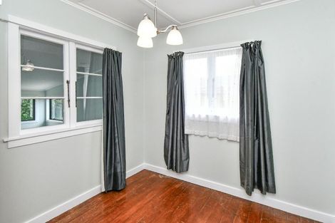 Photo of property in 120 Settlement Road, Papakura, 2110