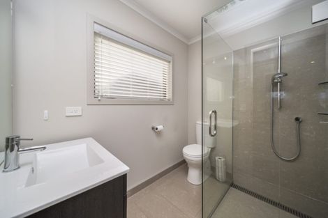 Photo of property in 3 Rawiri Drive, Bell Block, New Plymouth, 4312