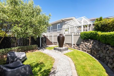 Photo of property in 52 Saint Andrews Hill Road, Mount Pleasant, Christchurch, 8081