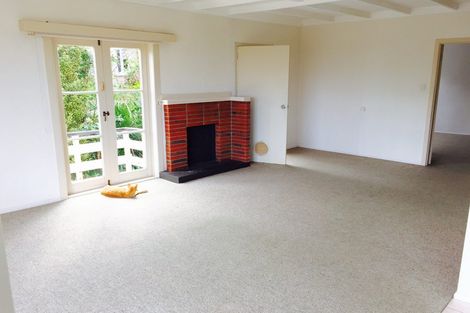 Photo of property in 1/78 Seaview Road, Castor Bay, Auckland, 0620