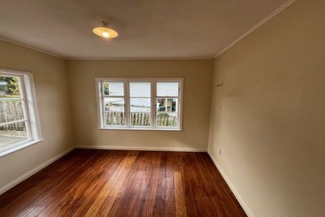 Photo of property in 41 Ironside Road, Johnsonville, Wellington, 6037