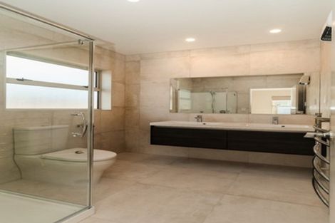 Photo of property in 10 Kabardin Street, Karaka, Papakura, 2113