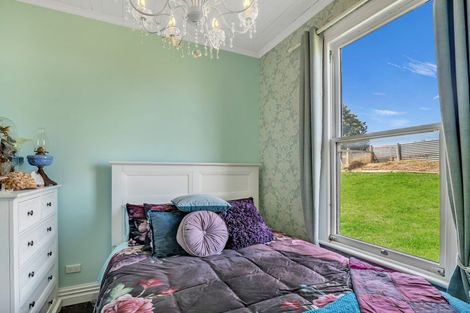 Photo of property in 2 Waitai Street, Castlecliff, Whanganui, 4501
