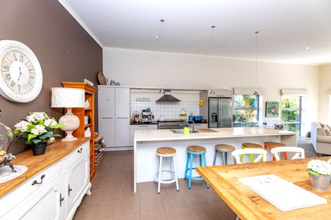 Photo of property in 6 Ryton Place, Lake Coleridge, 7572