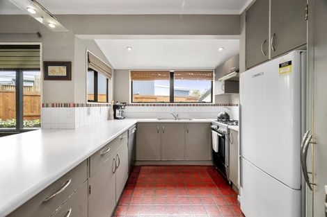 Photo of property in 43 Saint James Street, Richmond Heights, Taupo, 3330