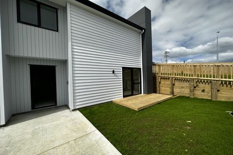 Photo of property in 1 Sunnyheights Road, Orewa, 0931