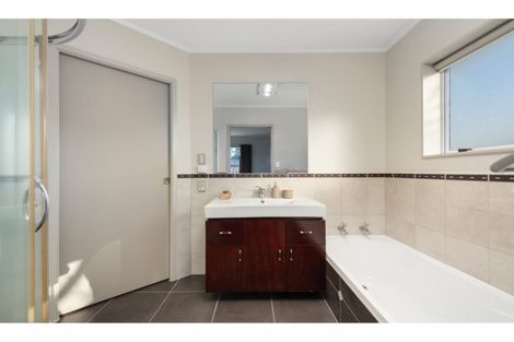 Photo of property in 18 Ocean Crest, Papamoa Beach, Papamoa, 3118