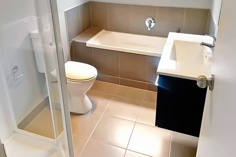 Photo of property in 7 Station Street, Hobsonville, Auckland, 0616