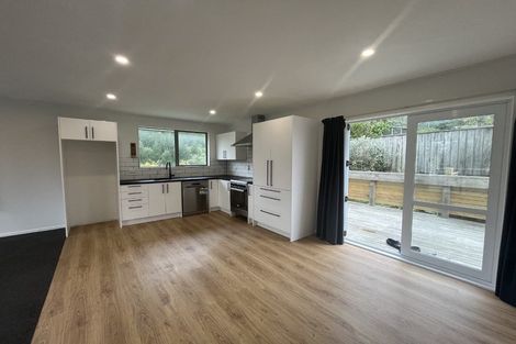 Photo of property in 6 Ribbonwood Terrace, Ranui, Porirua, 5024