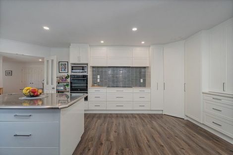 Photo of property in 51 Cholmondeley Crescent, Whitianga, 3510