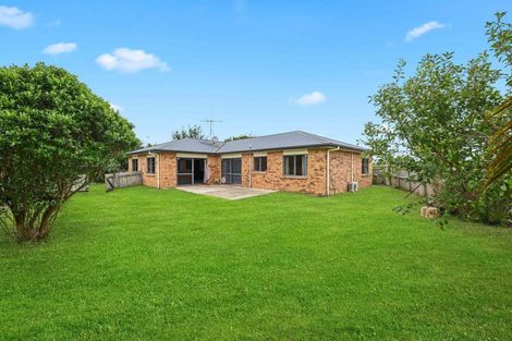 Photo of property in 14 Corsair Place, Melville, Hamilton, 3206