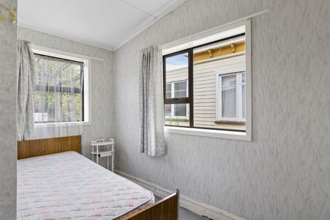 Photo of property in 82 Avenue Road, West End, Timaru, 7910