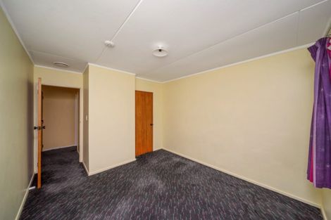 Photo of property in 1/25 Tahurangi Place, Spotswood, New Plymouth, 4310