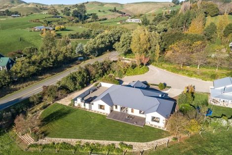 Photo of property in 218 Masterton Stronvar Road, Te Ore Ore, Masterton, 5890