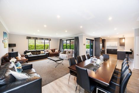 Photo of property in 18 Oak Crescent, Ashhurst, 4810