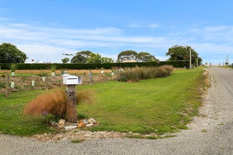 Photo of property in 20 Stafford Street, Hampden, 9410