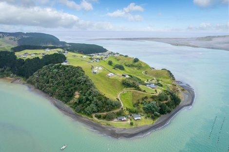 Photo of property in 118 Te Wetini Roore Place, Kawhia, 3889