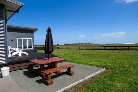 Photo of property in 28 Elley Drive, Carters Beach, Westport, 7825