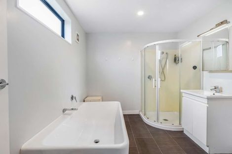 Photo of property in 1 Alexander Street, Whanganui, 4500