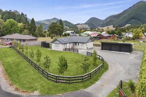 Photo of property in 11 Robertson Mill Place, Rai Valley, 7194