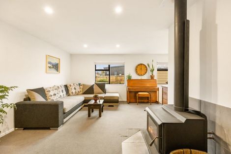 Photo of property in 144 Waenga Drive, Cromwell, 9310