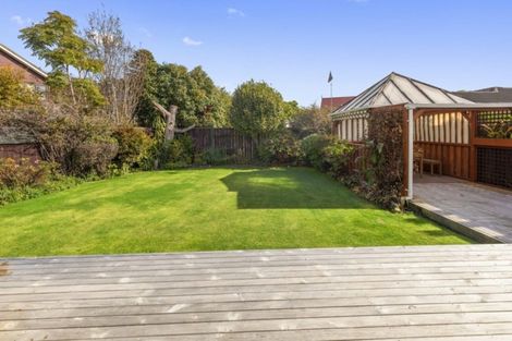 Photo of property in 27 Waddington Drive, Naenae, Lower Hutt, 5011