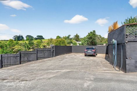 Photo of property in 27 Hurndall Street East, Maungaturoto, 0520