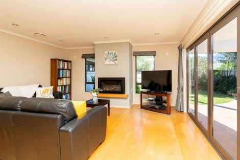 Photo of property in 34 Winslow Court, Huntington, Hamilton, 3210