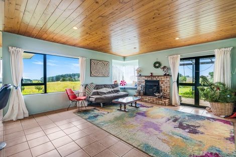 Photo of property in 1265 Babylon Coast Road, Omamari, Dargaville, 0373