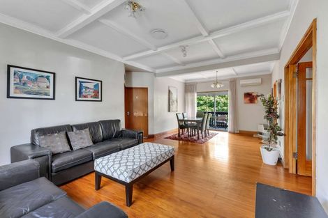 Photo of property in 47 Cameron Street, New Plymouth, 4310