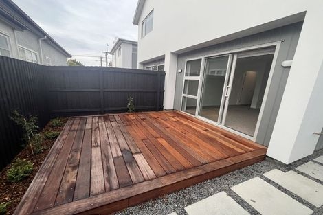 Photo of property in 4/51 Hills Road, Edgeware, Christchurch, 8013