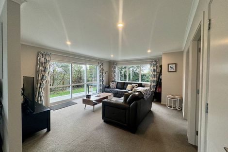 Photo of property in 77 Dublin Street, Martinborough, 5711