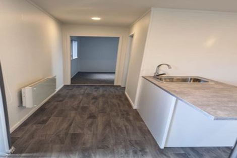 Photo of property in 51a Miro Street, New Lynn, Auckland, 0600