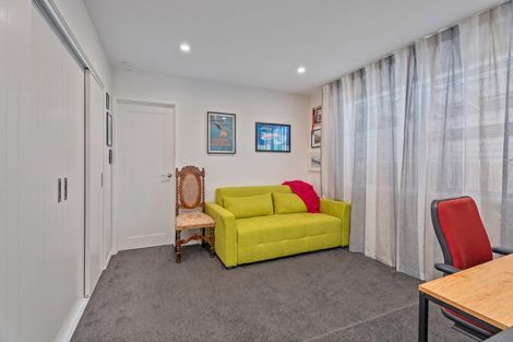 Photo of property in 15 Whitby Avenue, Whitianga, 3510