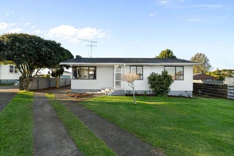Photo of property in 11a Lomas Place, Manurewa, Auckland, 2102