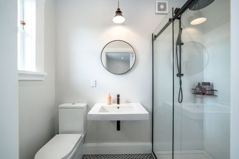 Photo of property in 95 Fox Street, Featherston, 5710