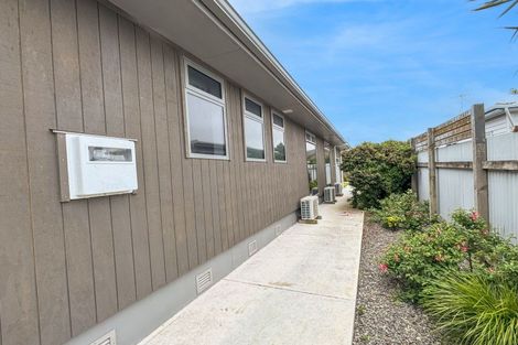 Photo of property in 12 Hart Street, Foxton Beach, Foxton, 4815