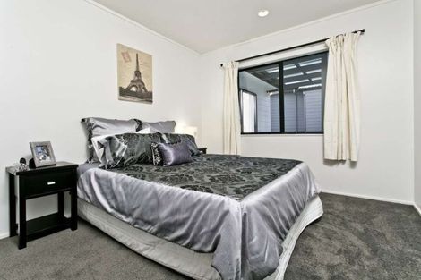 Photo of property in 144 Spinella Drive, Bayview, Auckland, 0629