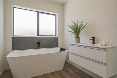 Photo of property in 26 Palm Drive, Whitianga, 3510