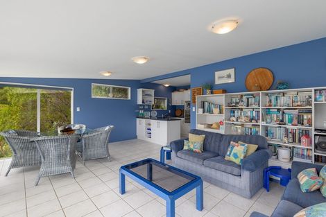 Photo of property in 281 Marine Drive, Charteris Bay, Lyttelton, 8971