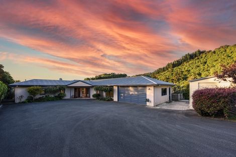 Photo of property in 34 Strathaven Place, Atawhai, Nelson, 7010