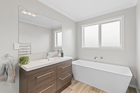 Photo of property in 83a Pukepapa Road, Marton, 4710