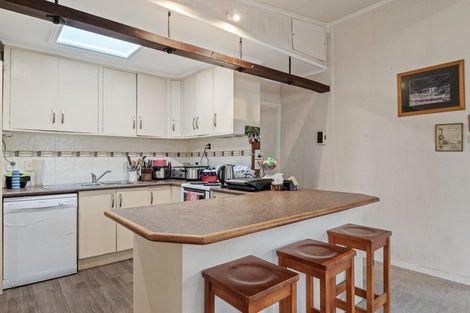 Photo of property in 103 Arthur Street, Blenheim, 7201