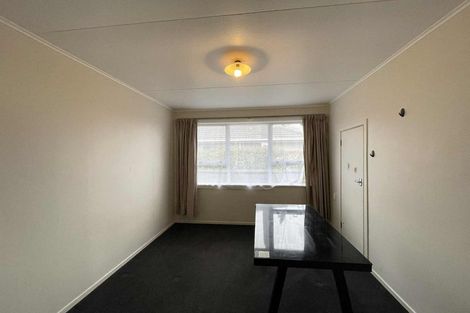Photo of property in 12 Karaka Street, Merrilands, New Plymouth, 4312