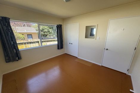 Photo of property in 72 Queens Road, Waikanae Beach, Waikanae, 5036