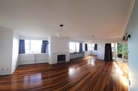 Photo of property in 170 The Esplanade, Island Bay, Wellington, 6023