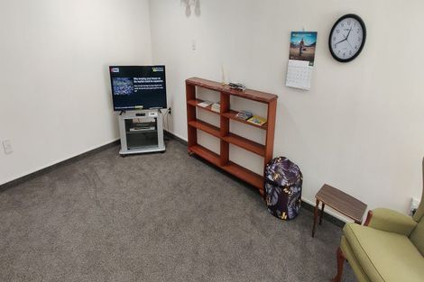 Photo of property in 2/701 Roberts Street, Hastings, 4122